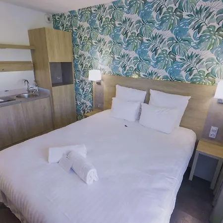 Western Les Aureliades Saint Nazaire 3*