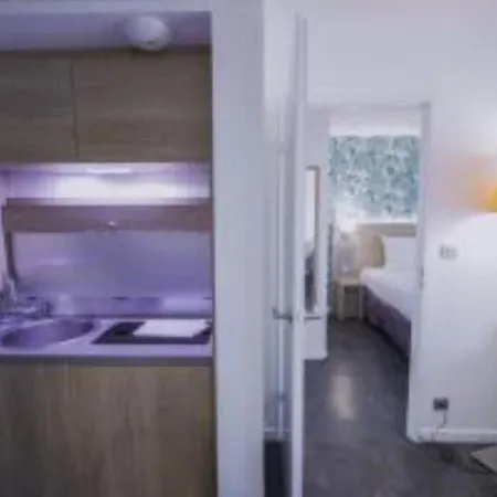 Western Les Aureliades Saint Nazaire 酒店 3*