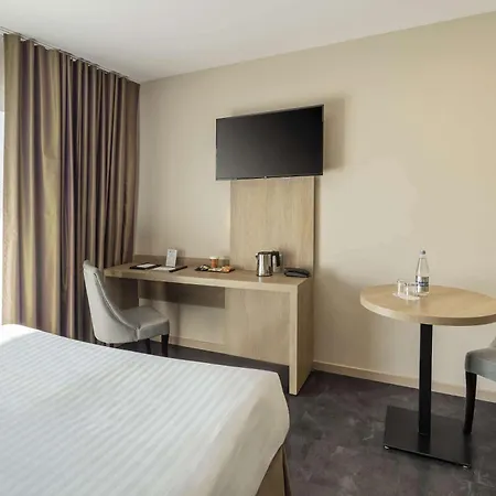 酒店 Western Les Aureliades Saint Nazaire 3*