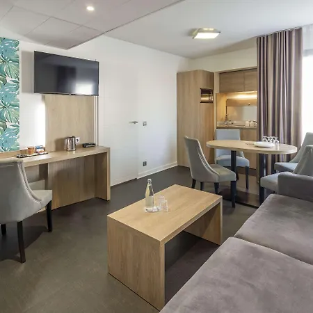 Western Les Aureliades Saint Nazaire 酒店 3*