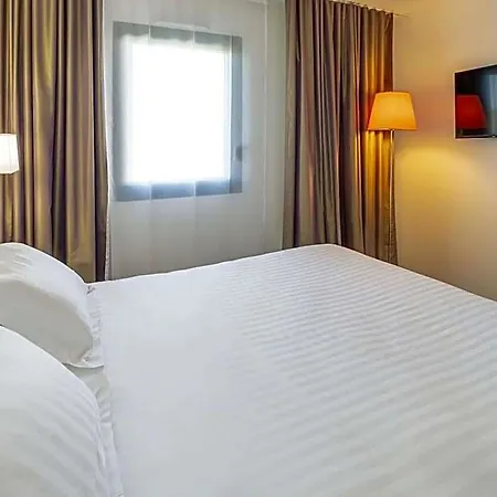 Western Les Aureliades Saint Nazaire