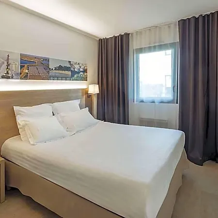 Western Les Aureliades Saint Nazaire Отель
