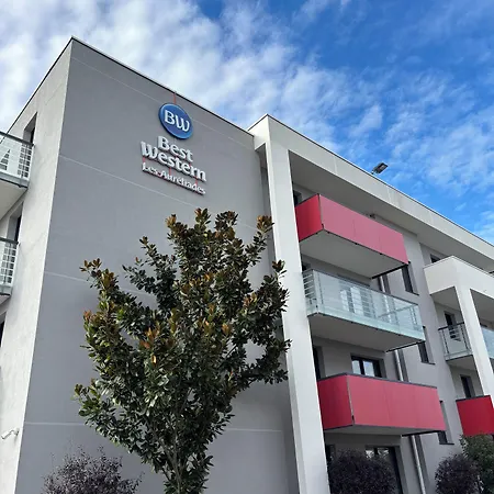 Western Les Aureliades Saint Nazaire Отель 3*