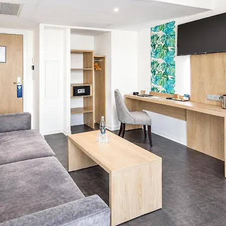 Western Les Aureliades Saint Nazaire Hotell